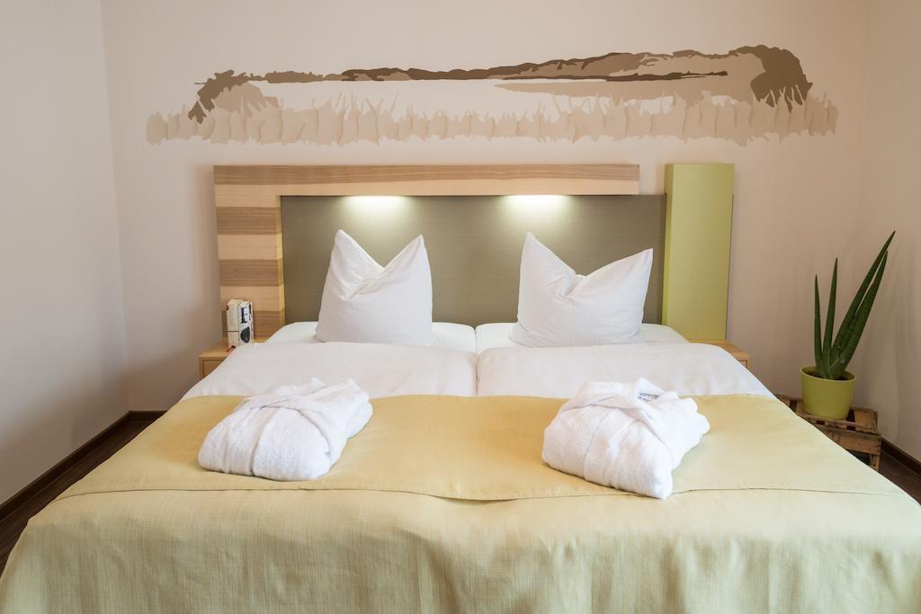 Brauers Landarthotel Gmbh Daun Szoba fotó