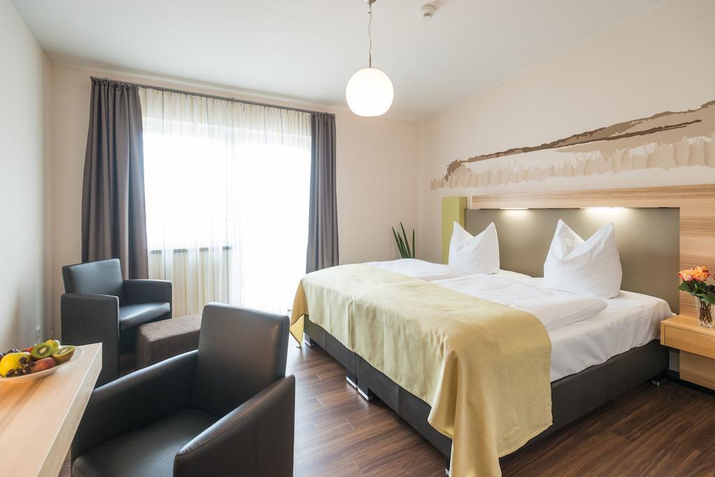 Brauers Landarthotel Gmbh Daun Kültér fotó